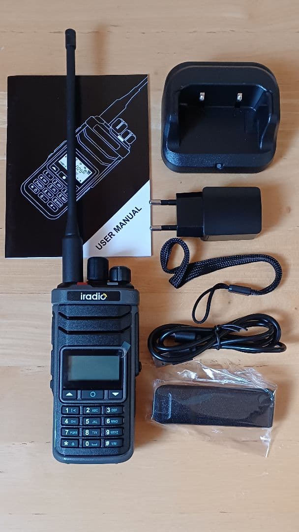 トランシーバー iradio uv-88