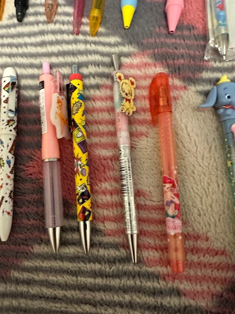 公*o様 キャラクターデザイン ボールペン 約49本セット
