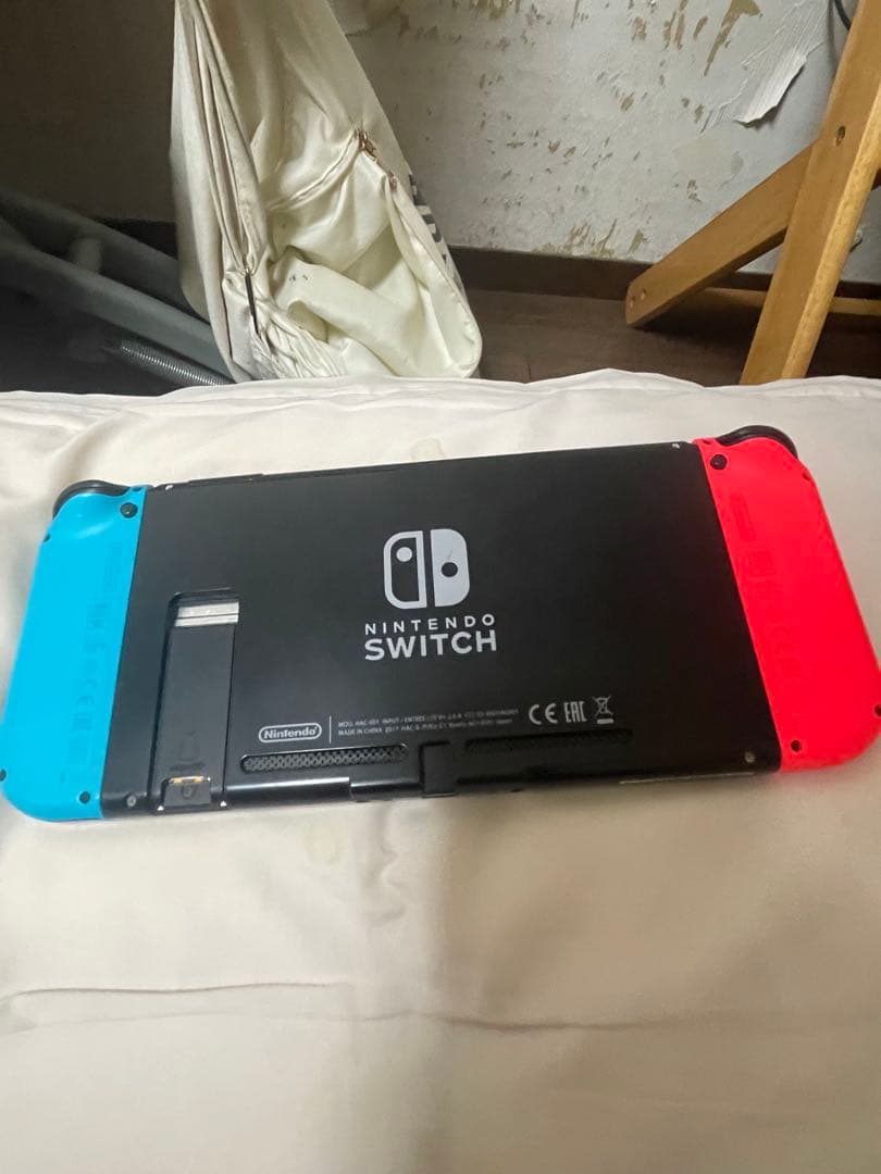 Nintendo Switch 本体 赤/青 Joy-Con ドック付き
