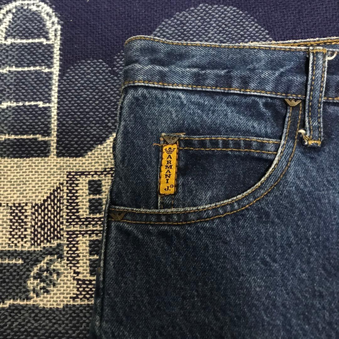 ARMANI JEANS アルマーニ　デニムパンツ　ロゴプレート　イタリア製