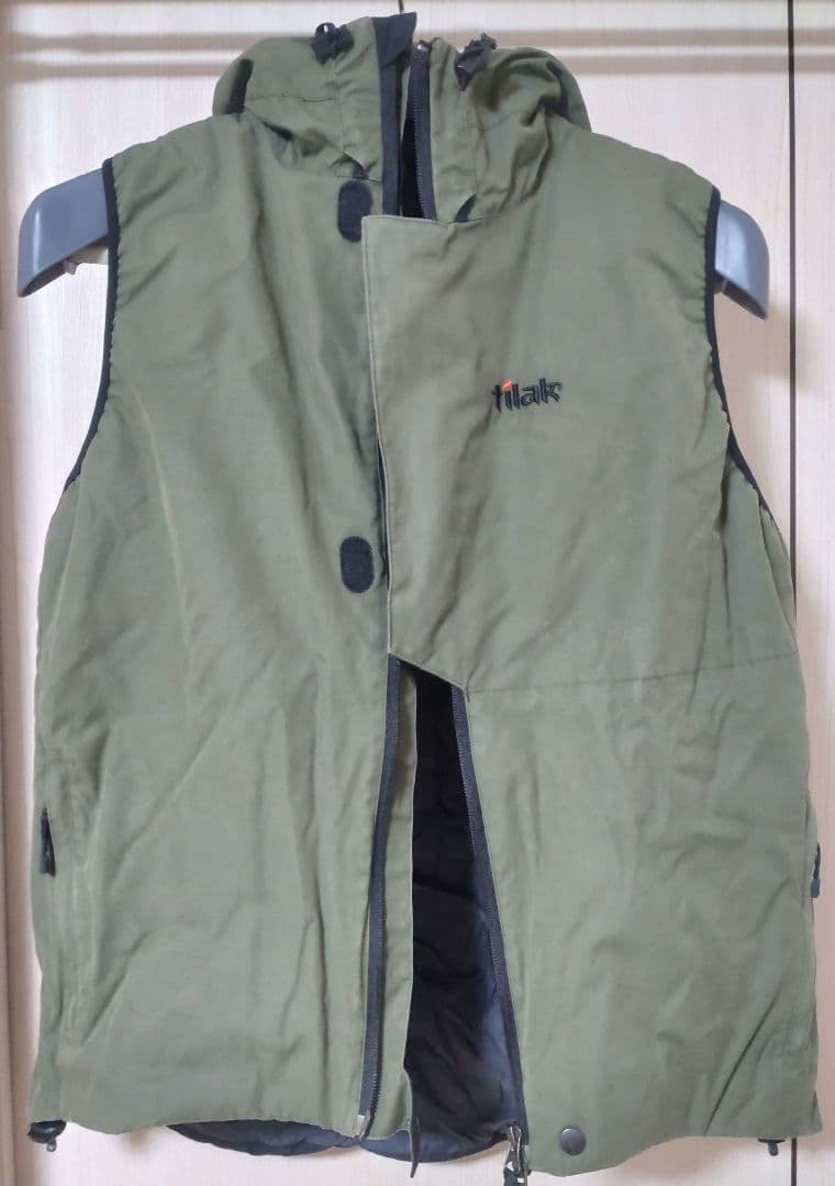 tilak ventile hood vest サイズS