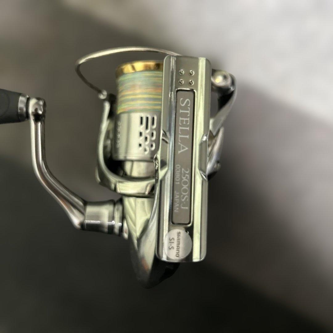 SHIMANO 18 STELLA 2500S スピニングリール