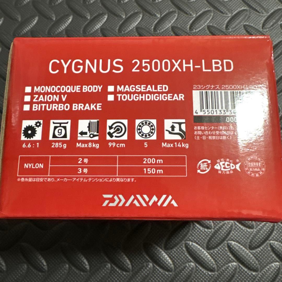 美品 DAIWA 23CYGNUS 2500XH-LBD スピニングリール