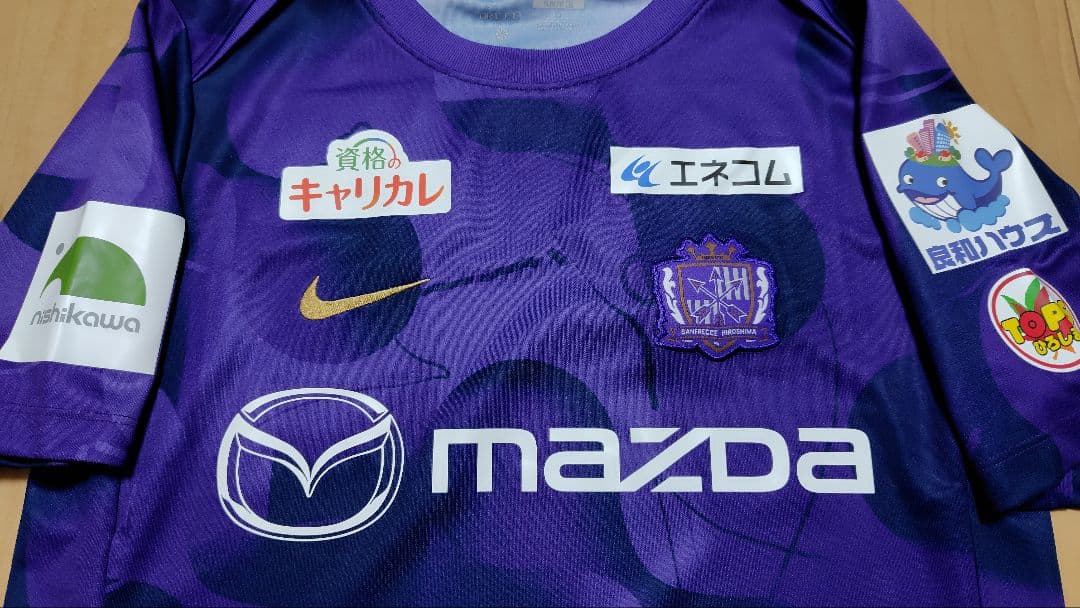 サンフレッチェ広島　試合前プラクティスシャツ　Мサイズ