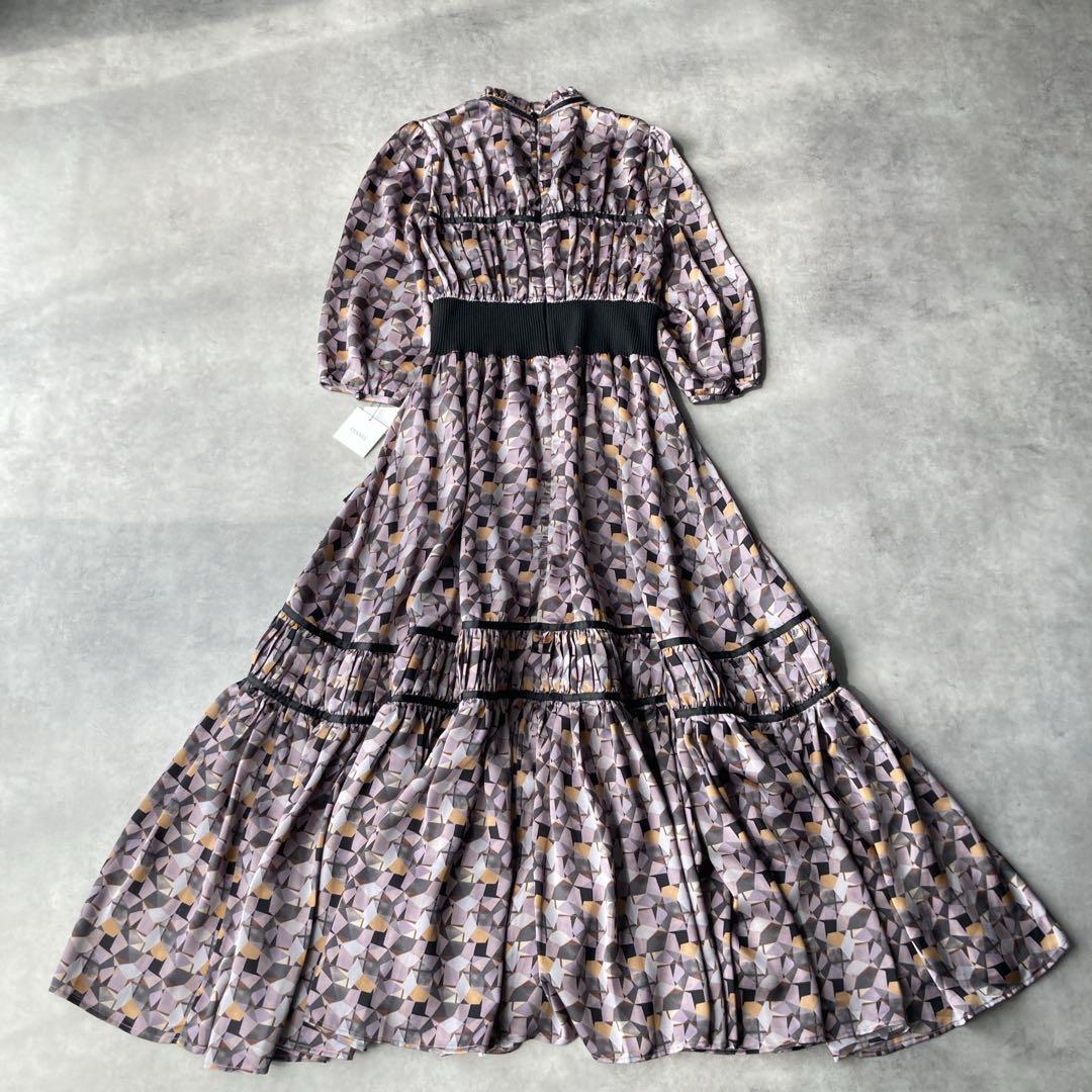 新品タグ付✨️フェンネル FENNEL レトロパターンフレアワンピース