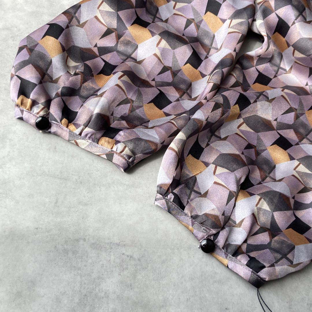 新品タグ付✨️フェンネル FENNEL レトロパターンフレアワンピース