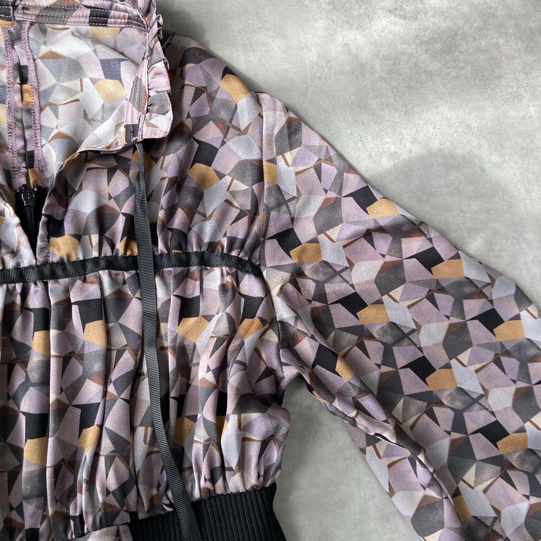 新品タグ付✨️フェンネル FENNEL レトロパターンフレアワンピース
