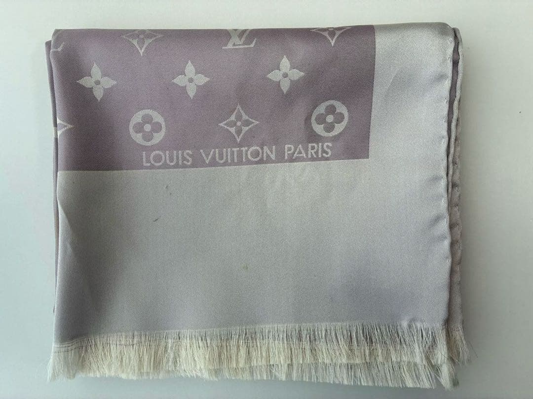 らんちゃんLouis Vuitton ルイヴィトン シルクスカーフ