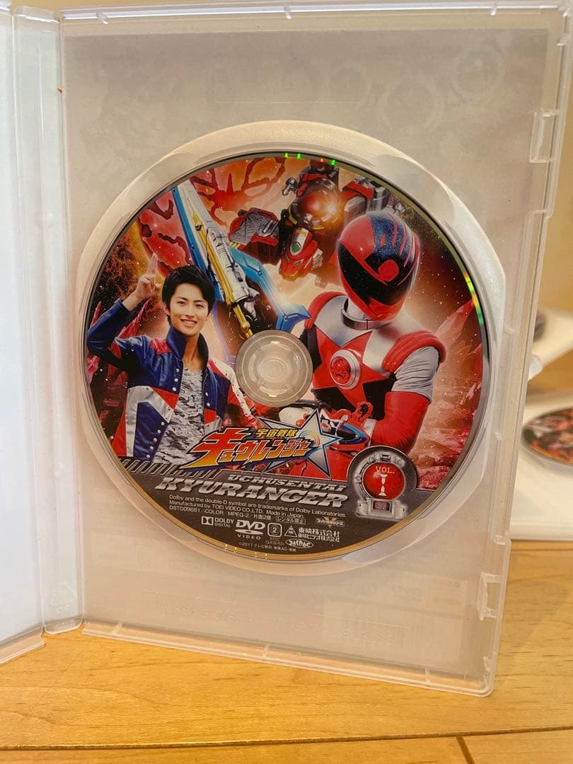 【値下げしました】宇宙戦隊キュウレンジャー DVDセット 全12枚