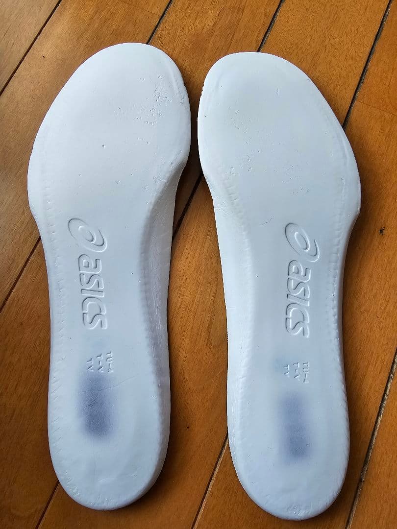 ASICS TARTHER 雪道用ジョギングシューズ28.5㎝