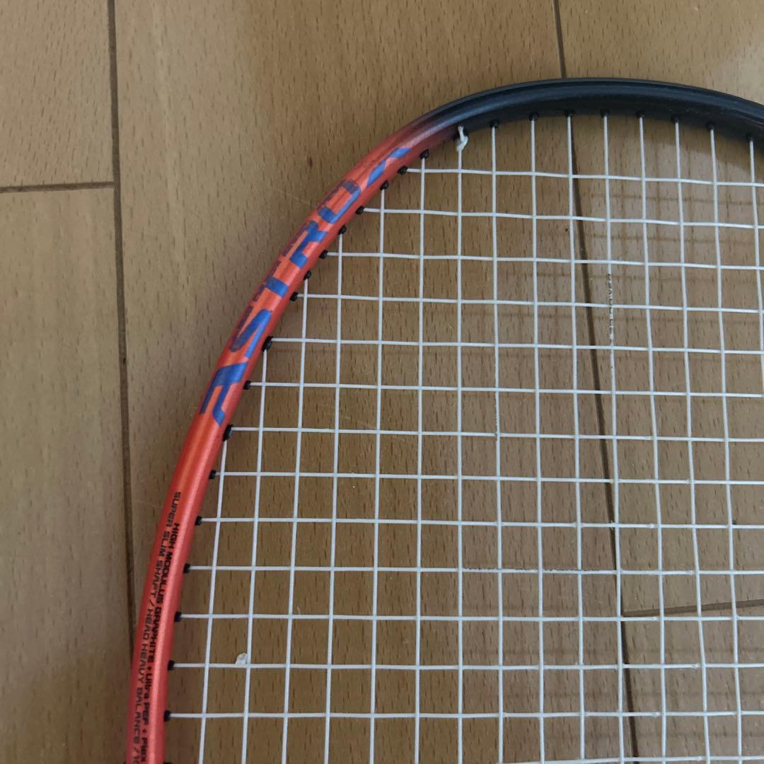 バドミントンラケット アストロクス77プロ