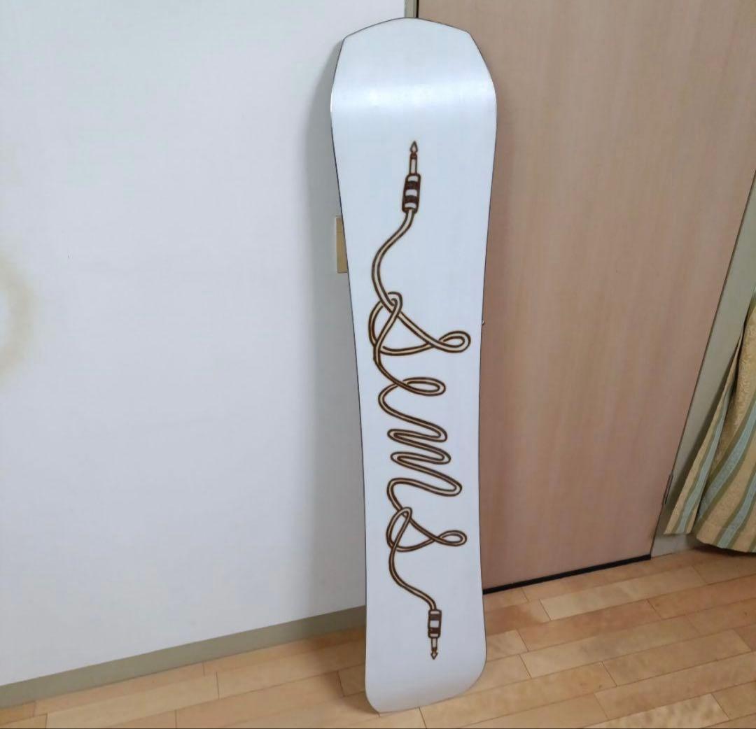 中古　SIMSスノーボードDISTORTION 152cm スノーボードグラトリ