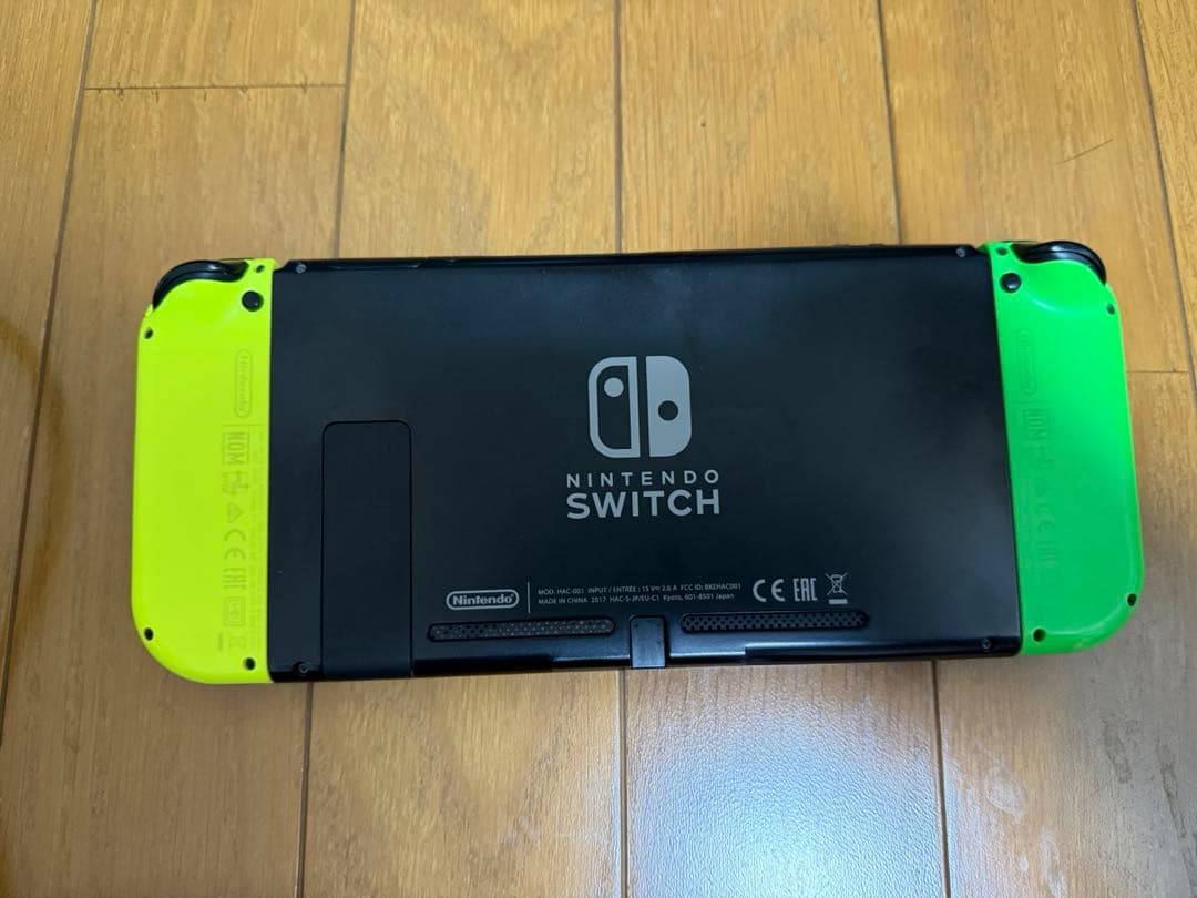 Nintendo Switch 本体 グリーン/ブラック　SDカード付き