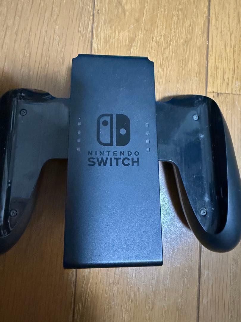 Nintendo Switch 本体 グリーン/ブラック　SDカード付き