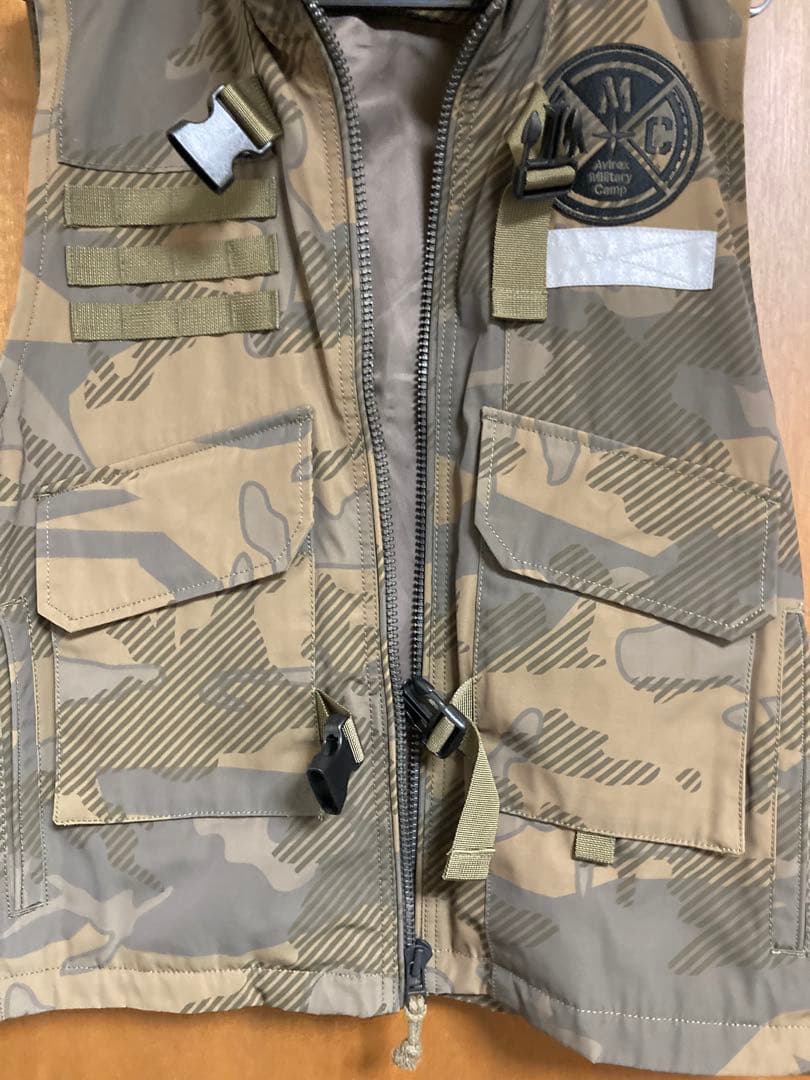 AVIREX Military Camp ライフジャケット XLサイズ 迷彩新品