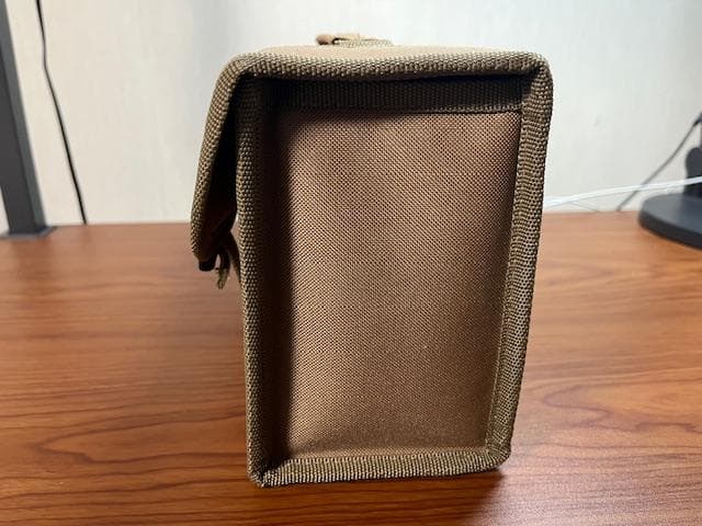 チタンペグ合金製30㎝ 20本とペグケース（キャメル）のセット