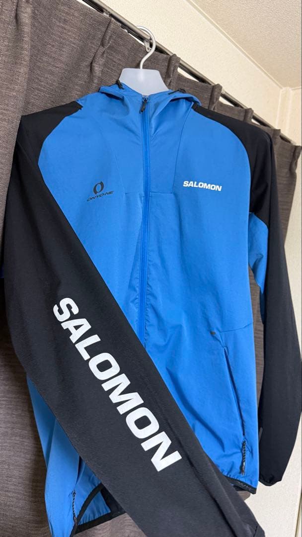 オンヨネSALOMON ナイロンジャケット サムホール付