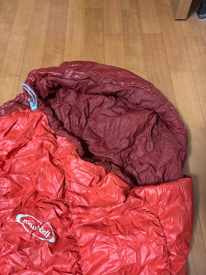 (ジルチ)mont-bell Burrow Bag *3 L/zip 赤