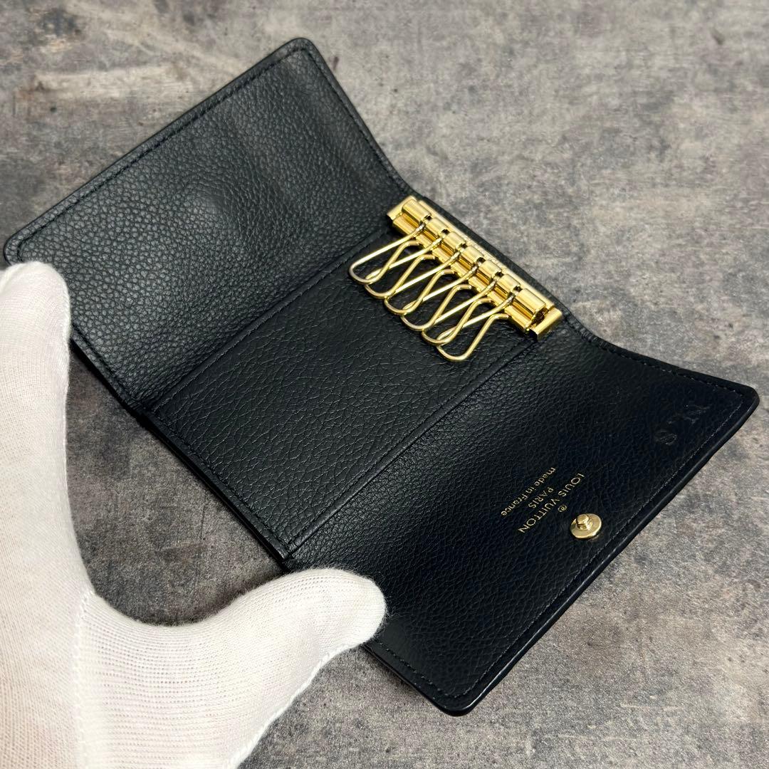 超極美品 IC搭載⭐️ルイヴィトン アンプラント ミュルティクレ6 キーケース 黒