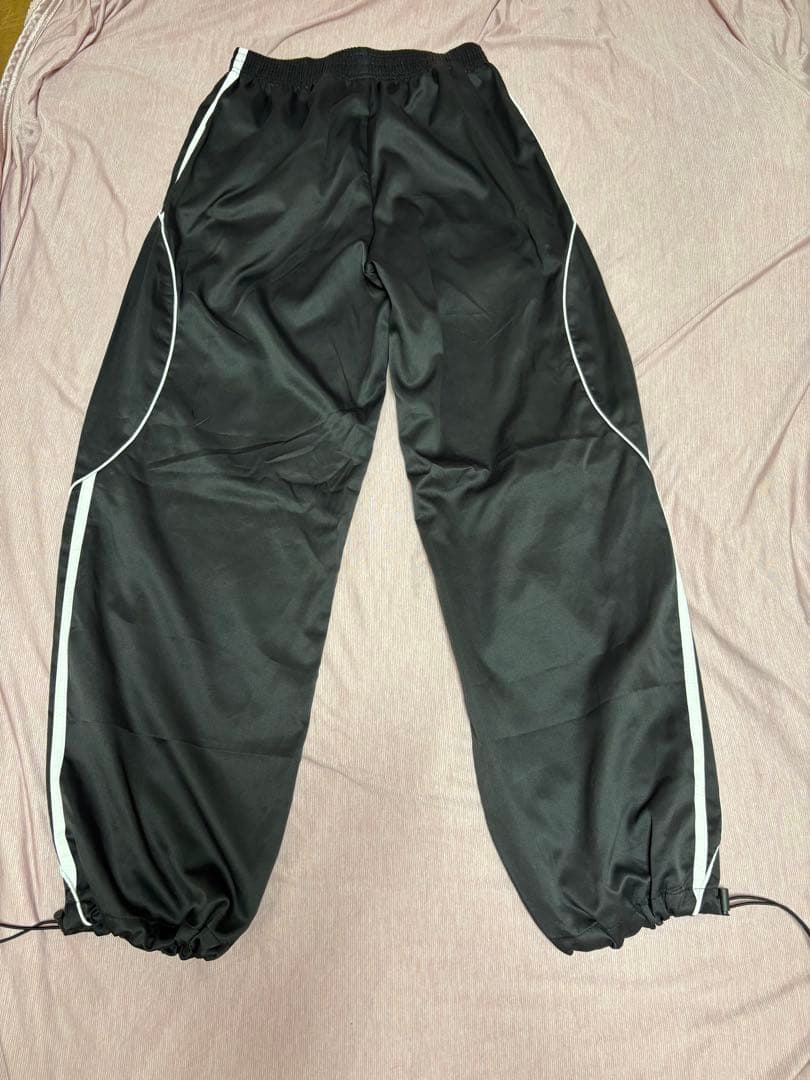 ZUMBA track pants パンツ　黒　白ライン入り