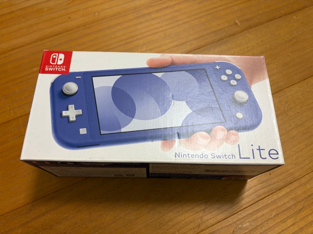 Nintendo Switch Liteブルー　本体・箱・ACアダプター・ケース