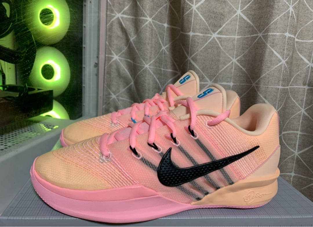 シューズ(女性用) Nike Women's Sabrina 3 \"Twin\"