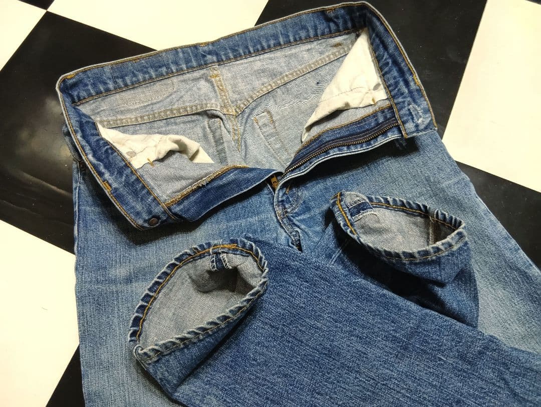 ボ*ー様 ヴィンテージ LEVI'S505 66後期Lucky Star工場(1
