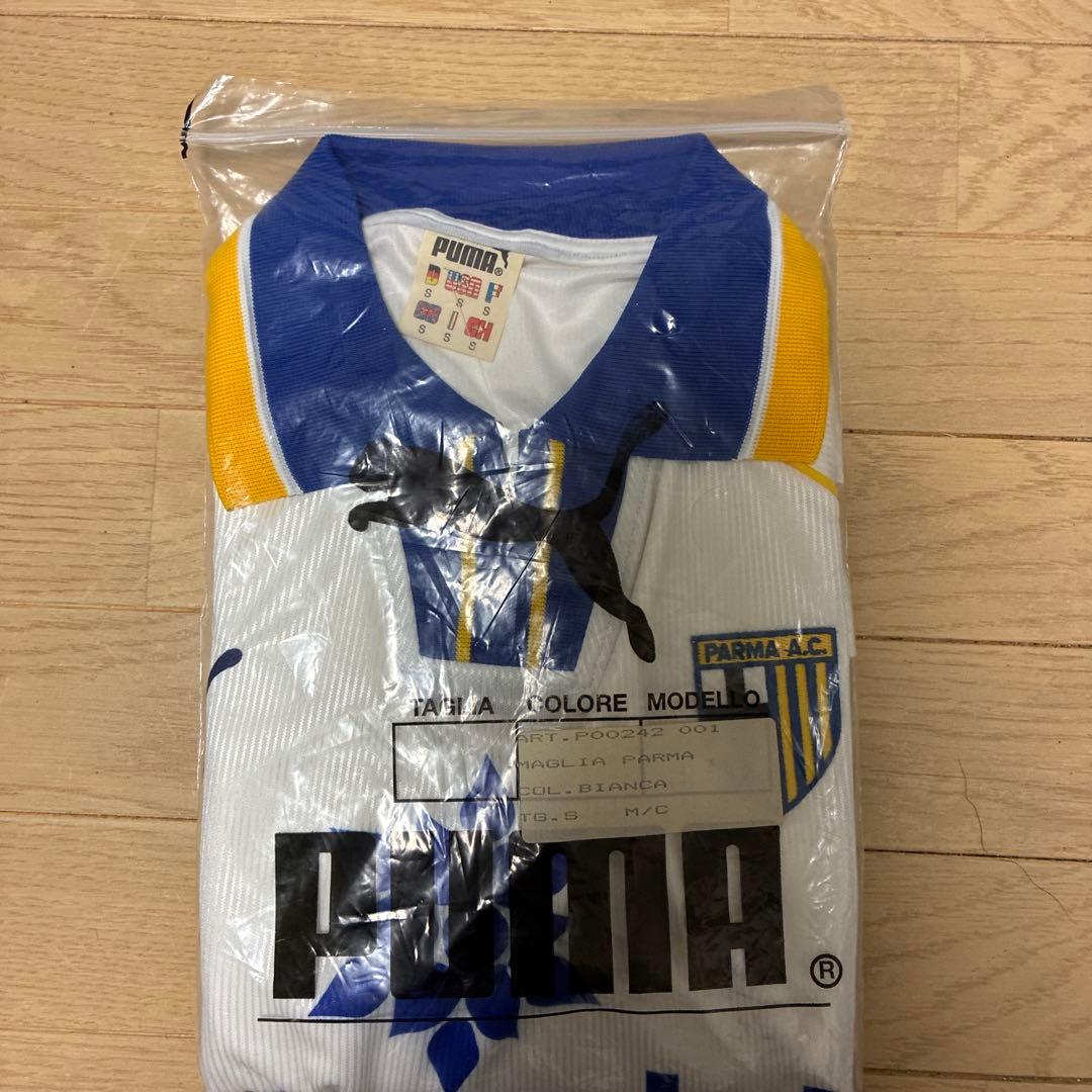 未使用タグ付きレトロサッカーユニフォーム　PUMA 97ー98 パルマ
