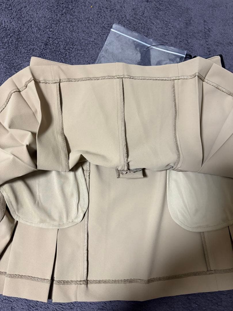 【値下げ】新品未使用 CPG GOLF プリーツ スカート Mサイズ ベージュ