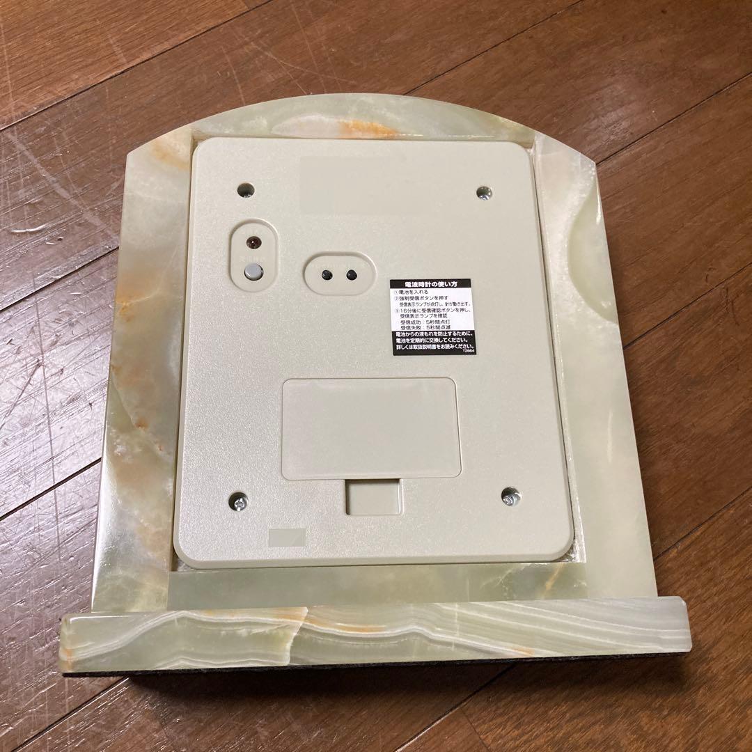 新品未使用　シチズン　電波置き時計　パルラフィーネR400 天然石オニックス枠