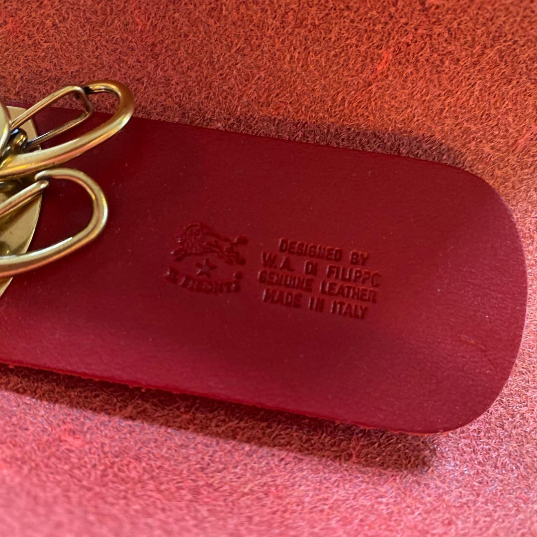 【新品未使用】IL BISONTE /イルビゾンテ　レザーキーケース レッド4連