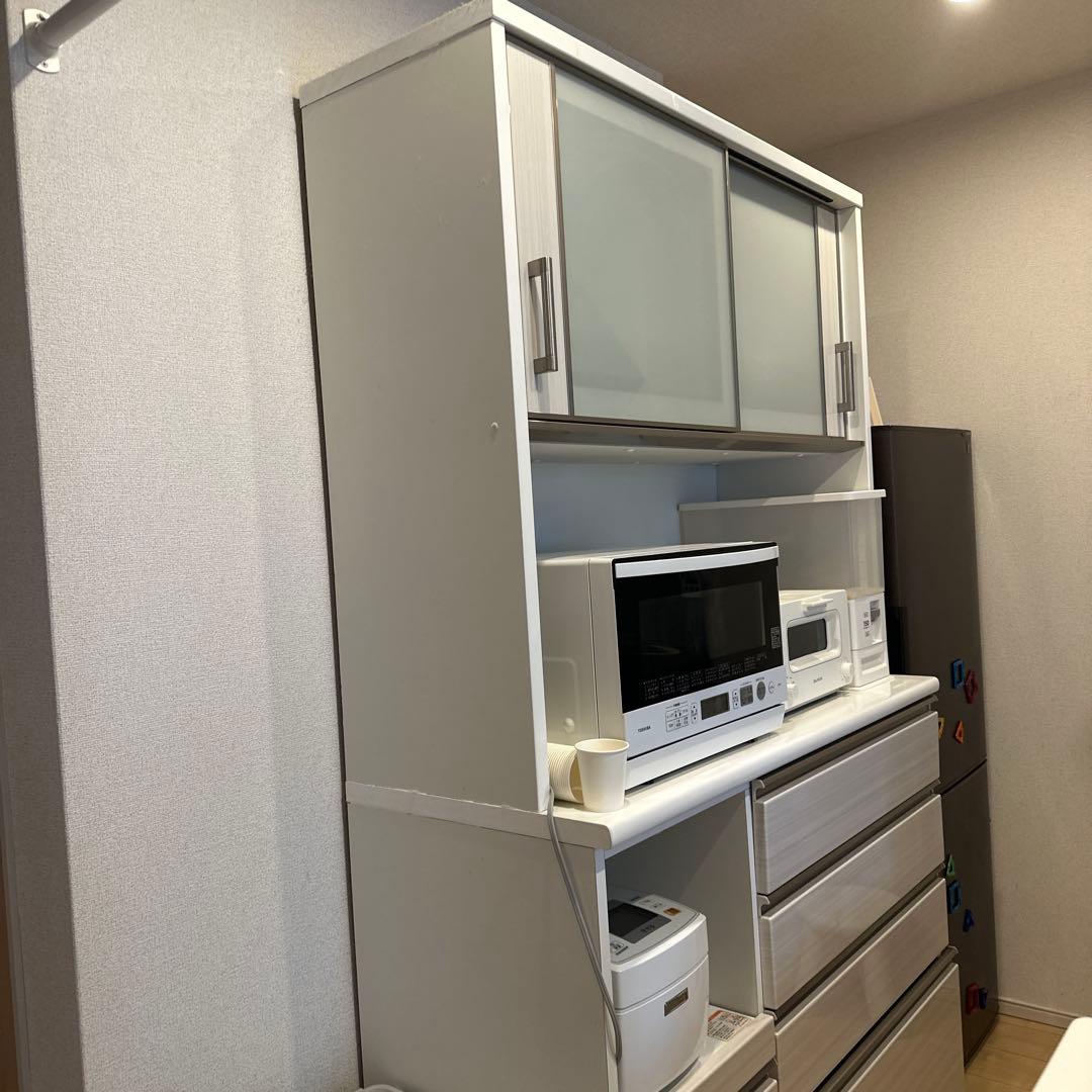 ニトリ　120cmx206cm キッチンボード　WH ニトリ　カップボード
