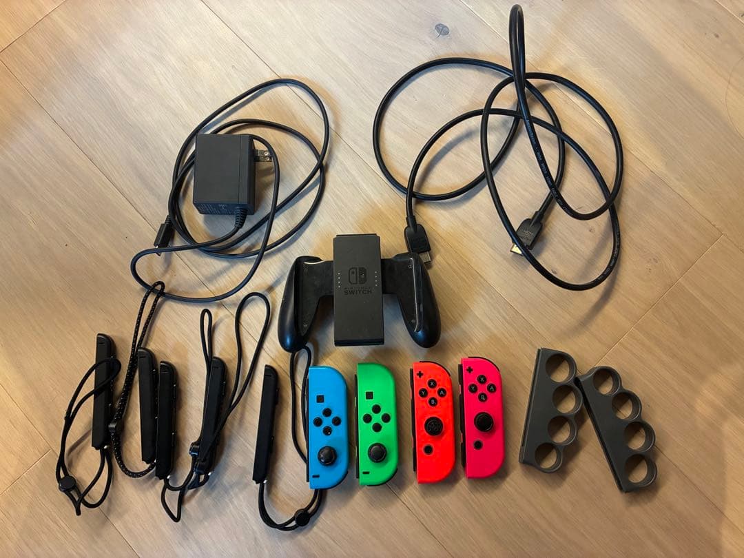 Nintendo Switch 本体 青/黄 Joy-Con ケース付き