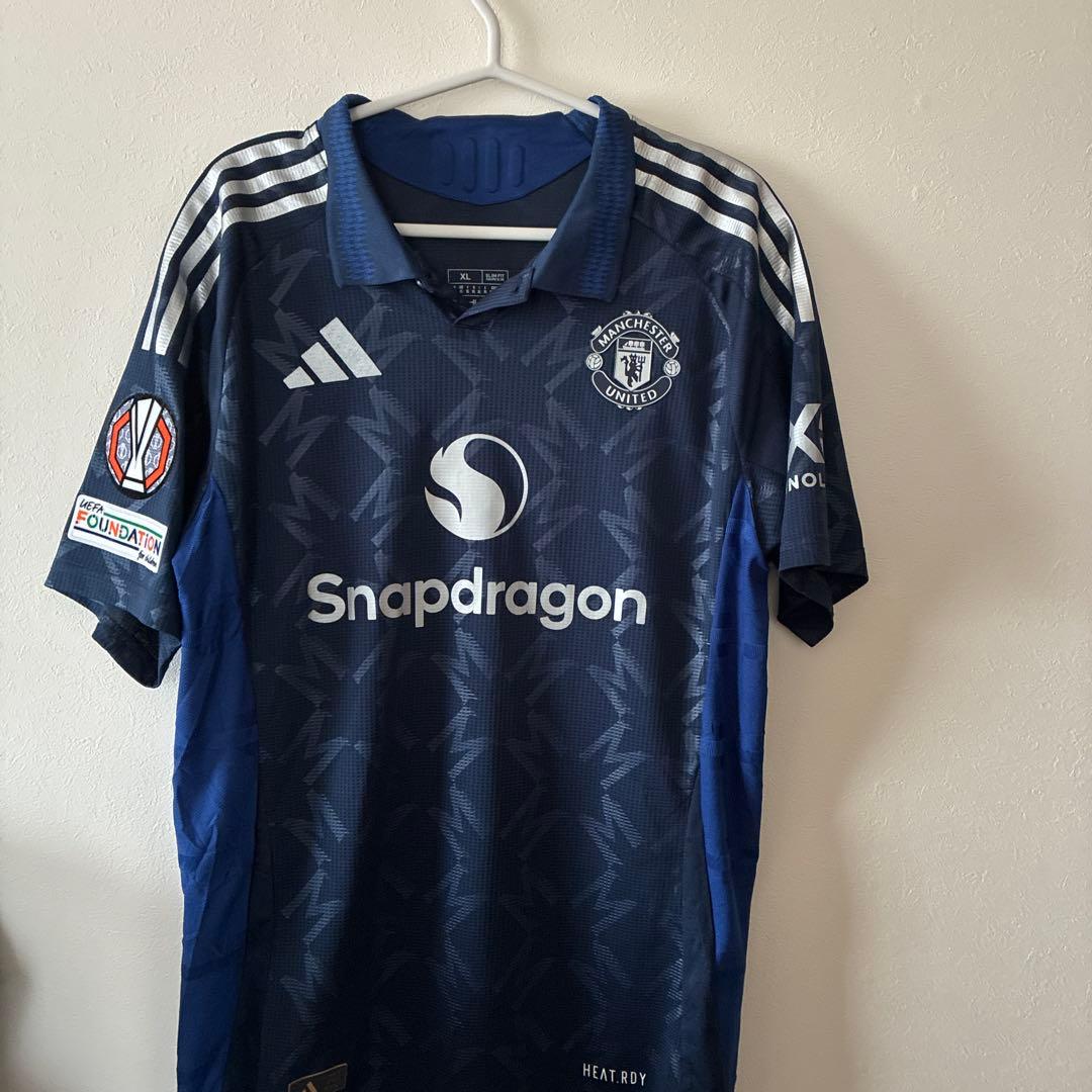 Manchester United GARNACHO 17 シャツ