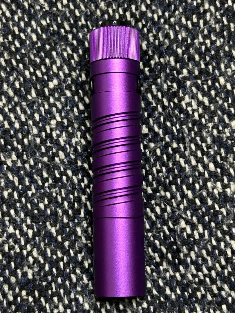 OLIGHT (オーライト) i5T EOS パープル