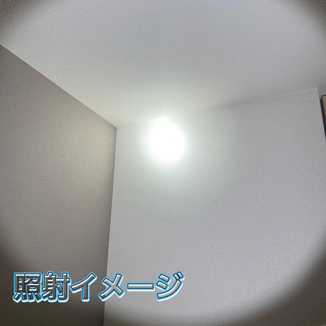 OLIGHT オーライト WARRIOR X4 懐中電灯　フラッシュライト　強力