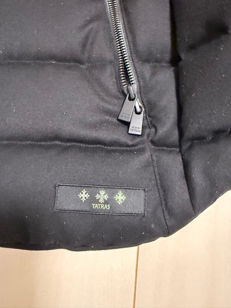 TATRAS タトラス　SOVER　ダウンベスト　Sサイズ　ブラック　美品