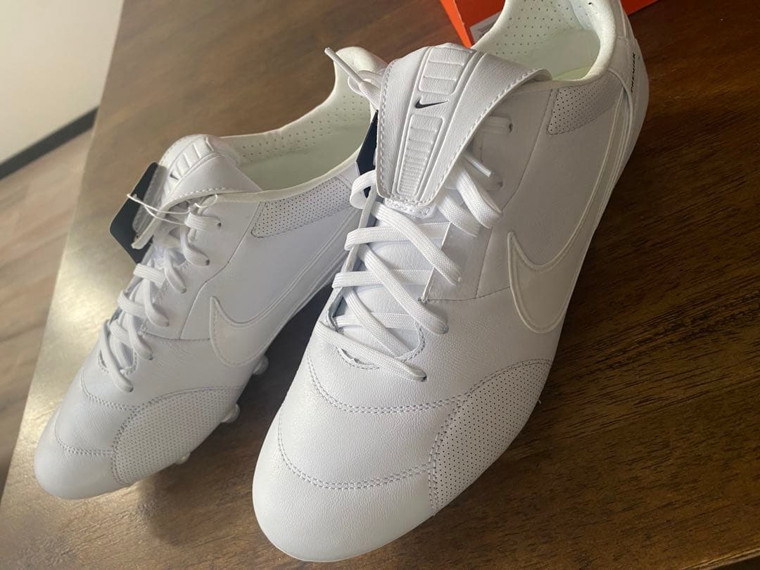 Nike premier3 FG 新品