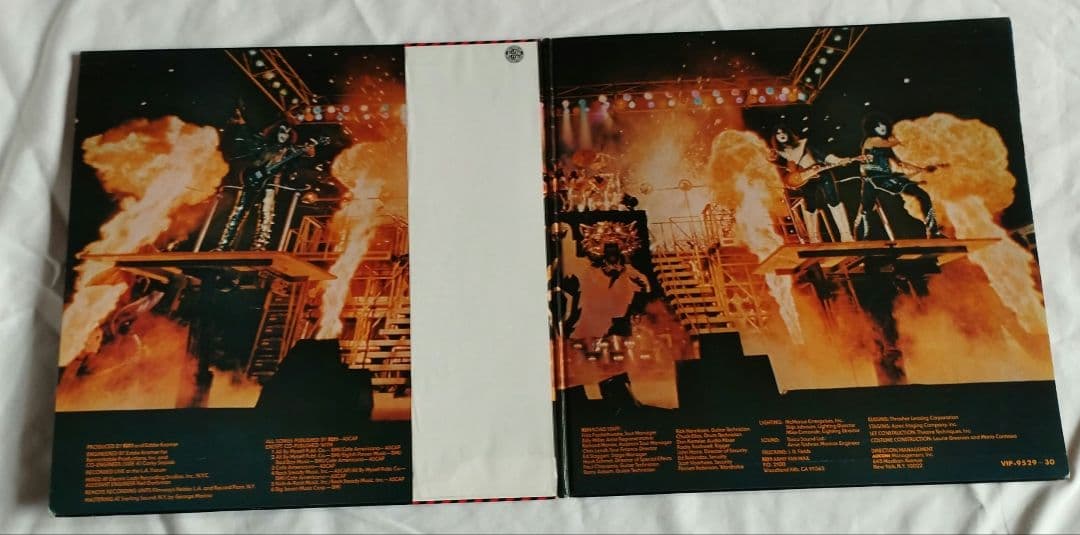 レコード　二枚組　キッス　アライヴ2　国内盤　LP　送料込み　KISS