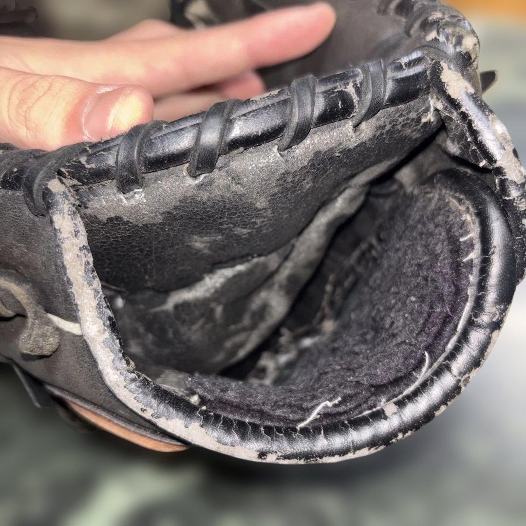 野球　硬式内野手用グローブ　3個セット