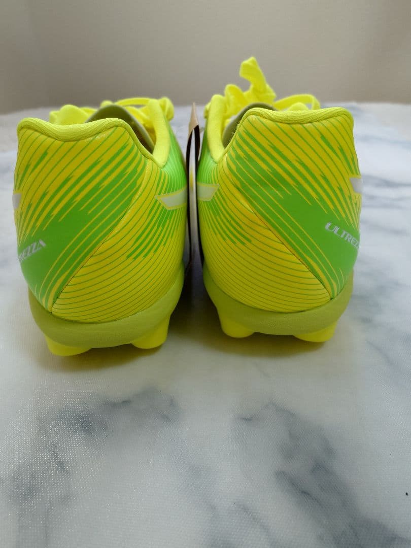 asics 新品 ウルトレッツア3 JR GS 24cm サッカーシューズ