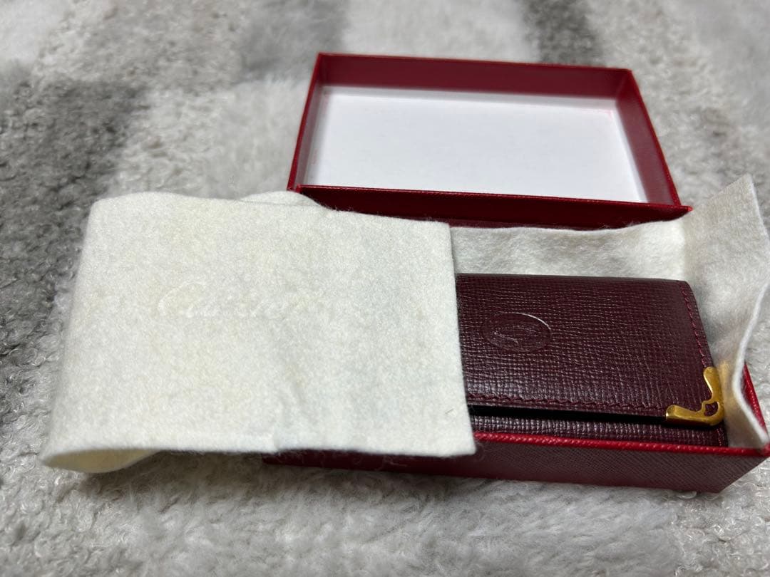カルティエ4連キーケース未使用品中古　ボルドー