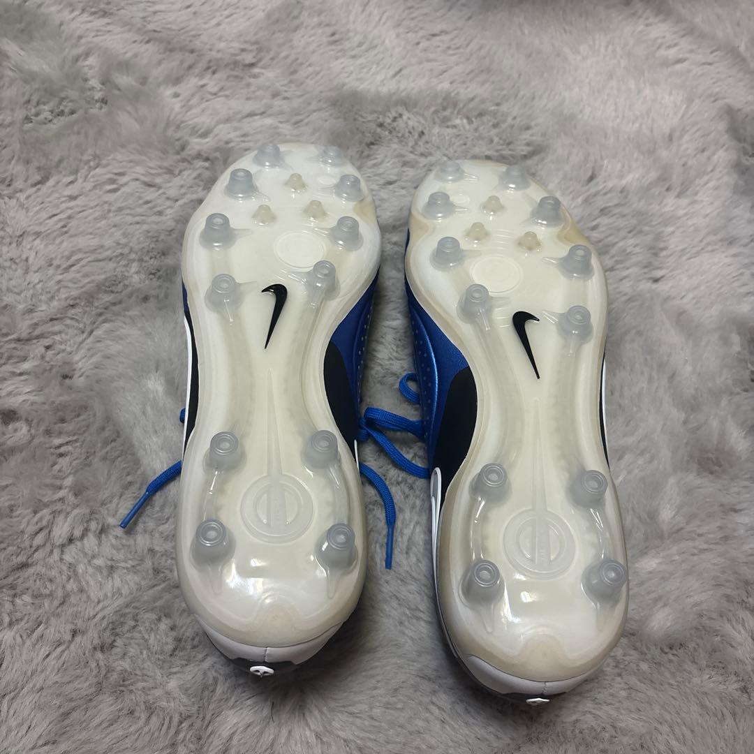 Nike Tempo サッカースパイク　青　AG