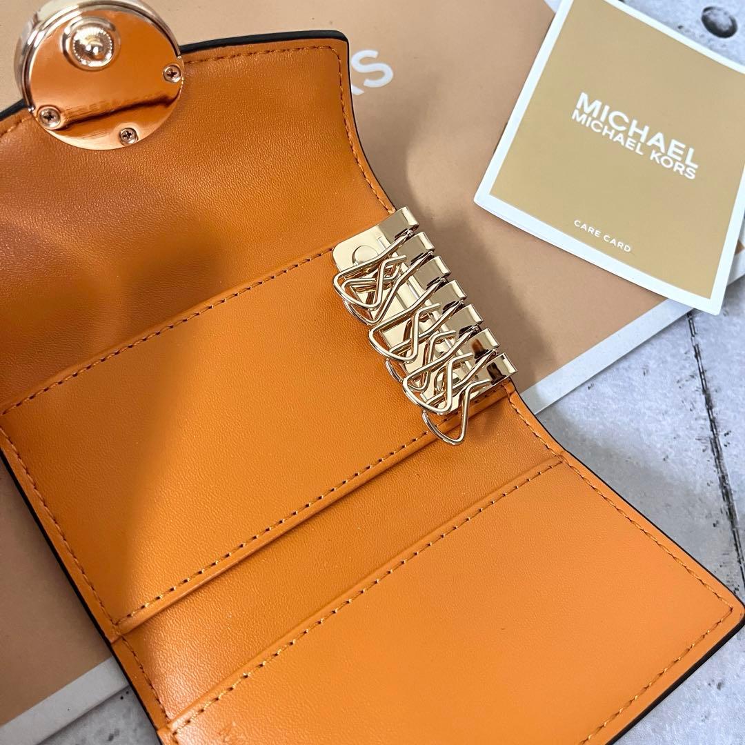 マイケルコース☆新品☆MKシグネチャー 三つ折り 6連キーケース