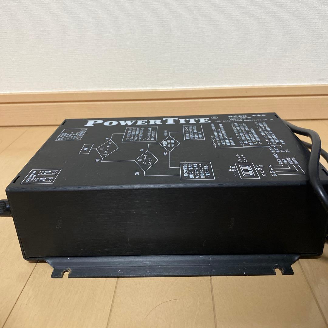 未来舎　バッテリー充電器　POWER TITE CH-1225GTD