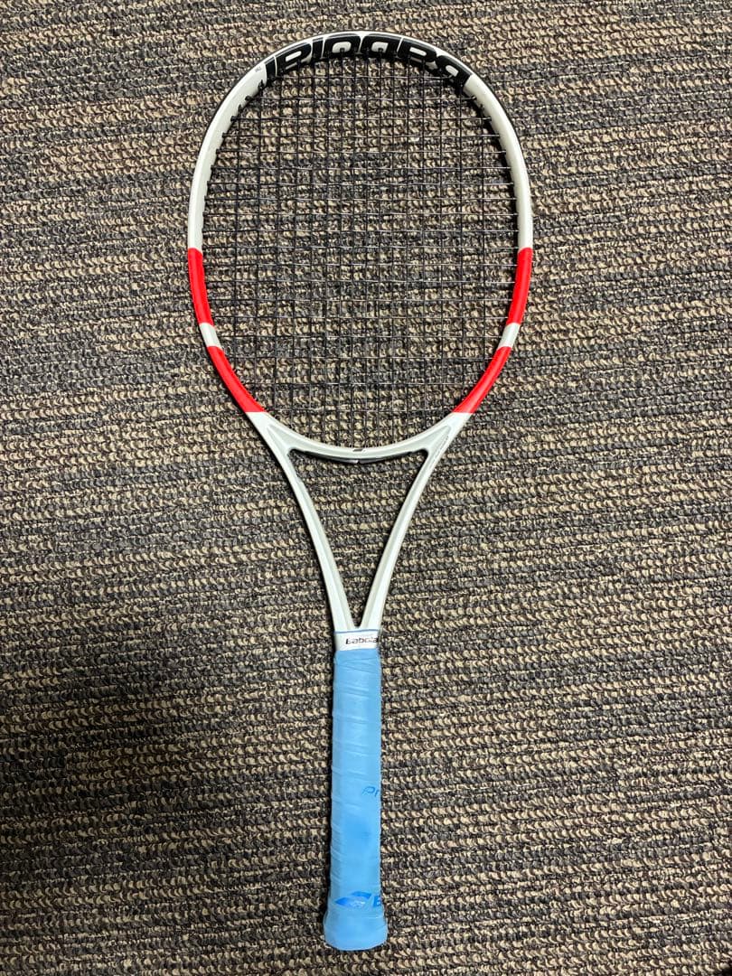 Babolat ピュアストライク100 グリップ2