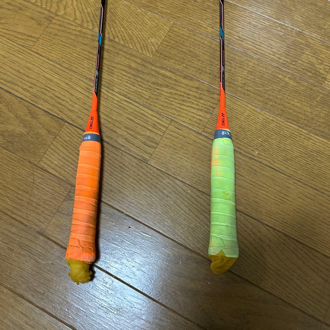 バドミントンラケット 2本セット 引退品