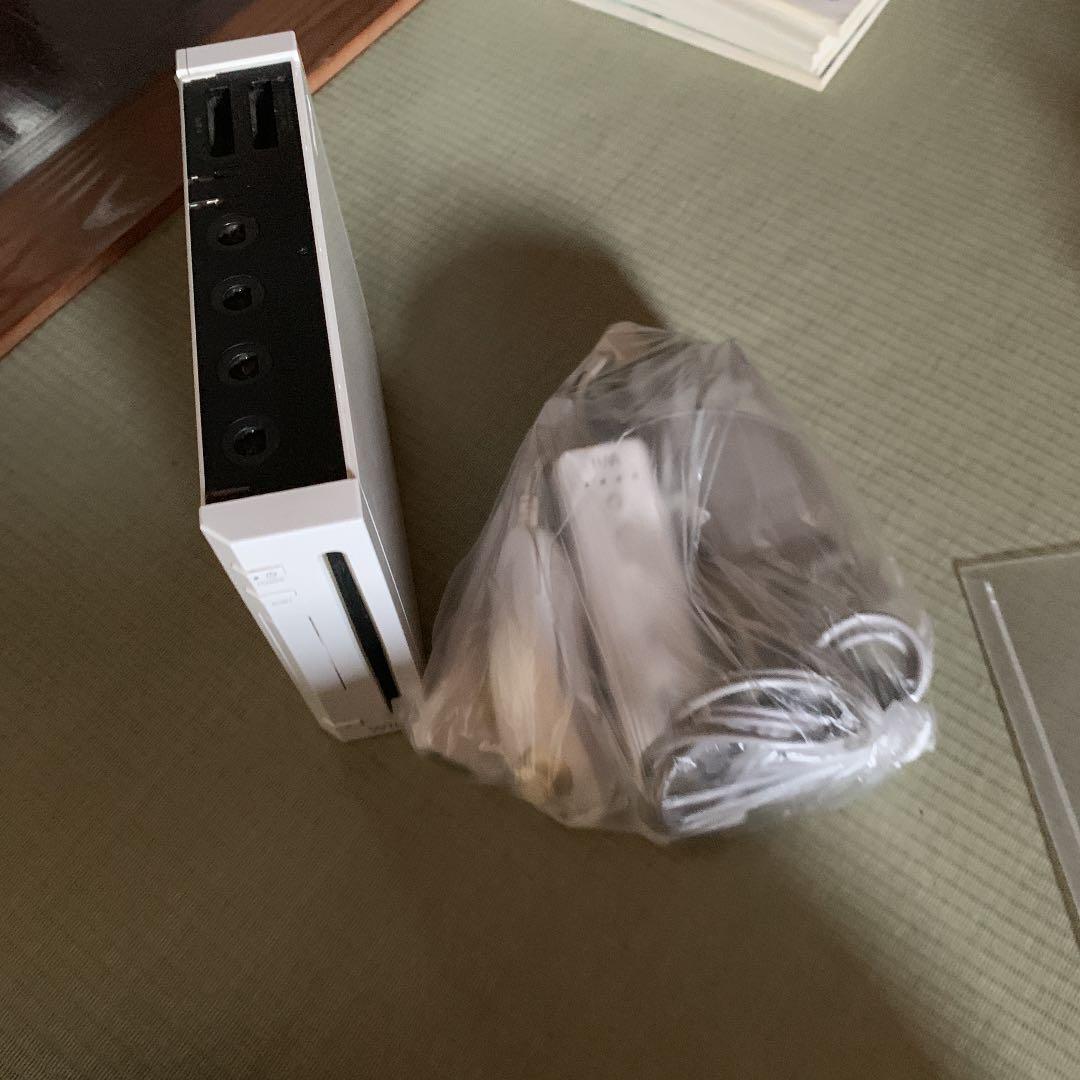 wii本体とコントローラーセット