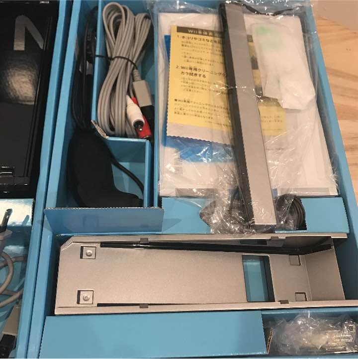 wii 箱 説明書等すべてアリ 美品