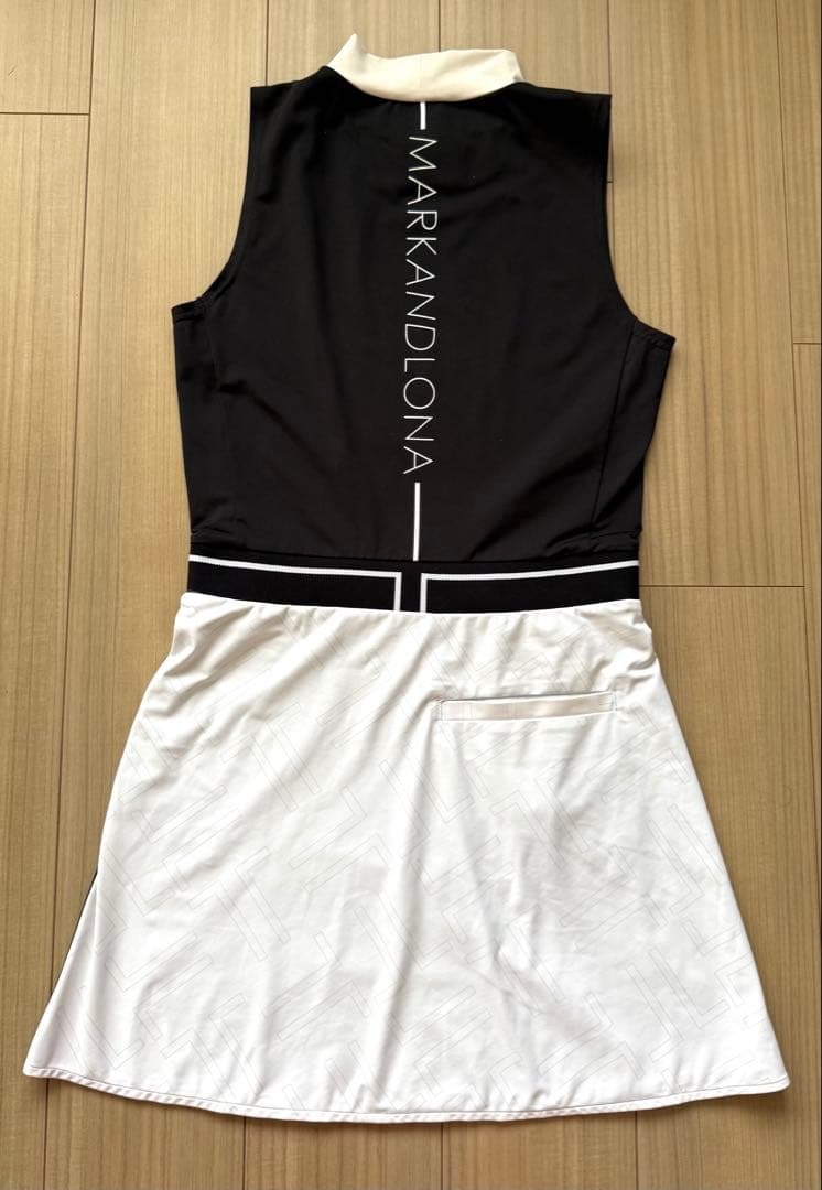 完売品 MARKANDLONA Tラインワンピース